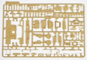 画像17: ライフィールドモデル[RFM5003]1/35 ティーガーI初期型 第503重戦車大隊 東部戦線1943(フルインテリア付) (17)