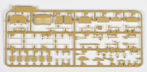 画像16: ライフィールドモデル[RFM5003]1/35 ティーガーI初期型 第503重戦車大隊 東部戦線1943(フルインテリア付) (16)