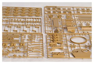 画像5: ライフィールドモデル[RFM5001]1/35 WWIIドイツ ティーガーI 極初期型「北アフリカ1943」 (5)