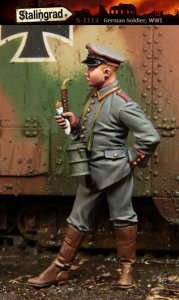 画像2: スターリングラード[ST1112]1/35WWIドイツ戦車兵(2)ガスマクスを下げた搭乗員 (2)