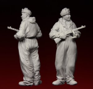 画像3: スターリングラード[ST3056]1/35ロシア赤軍41〜43年冬(6)冬季迷彩の斥候兵 (3)