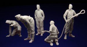 画像2: スターリングラード[ST3080]1/35ドイツ戦車兵「整備中クルクス1943」5体入ビッグセット (2)