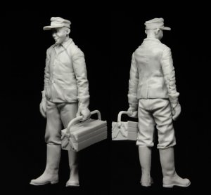 画像3: スターリングラード[ST3091]1/35ドイツ装甲車搭乗員ウクライナ1943(1)工具箱を持つ兵 (3)