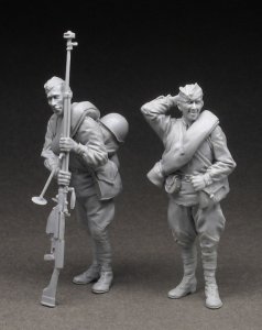 画像4: スターリングラード[ST3508]1/35ロシア赤軍対戦車ライフルチームセット(2体セット) (4)