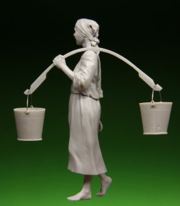 画像3: スターリングラード[ST3543]1/35WWII水汲みするロシア人女性 (3)