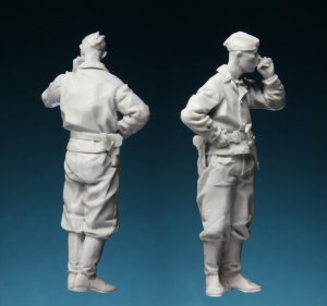 画像4: スターリングラード[ST3576]1/35ロシア赤軍煙草を吸う戦車兵長1943〜45 (4)