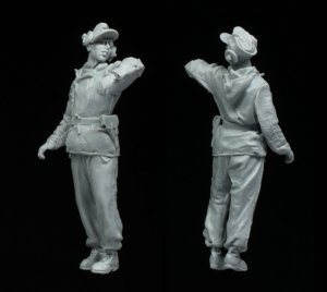 画像3: スターリングラード[ST3229]1/35 WWII ドイツIV号戦車搭乗員1945(3)前線を見据える戦車長 (3)