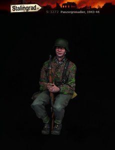 画像2: スターリングラード[ST3272]1/35 WWII ドイツ 椅子に座る装甲擲弾兵 1943-44 (2)