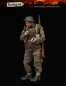 画像3: スターリングラード[ST3284]1/35 WWII イギリス タバコを吸う歩兵 ノルマンディー1944 (3)