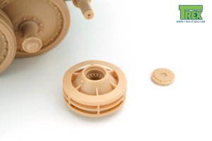 画像3: T-Rex Studio[TR35075-3]1/35 WWII ドイツパンサー戦車600mm径誘導輪 整備分解仕様 1個セット(タミヤ用) (3)