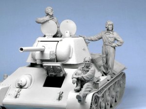 画像3: TANK[T-35001]1/35 WWII露 戦車兵(夏)1943-45.(3体) (3)