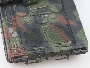 画像7: タミヤ[TAM35387]1/35 ドイツ連邦軍主力戦車 レオパルト2 A7V (7)