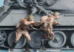 画像2: TANK[T-35014]1/35 WWII露 自動車化歩兵 #6(夏)1943-45(2体) (2)