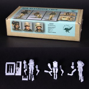 画像3: Valkyrie Miniature[VM35003]1/35 現用 アメリカ海兵隊 D9R装甲ブルドーザー乗員セット(3体入) (3)