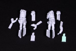 画像3: Valkyrie Miniature[VM35008]1/35 現用 カナダ軍 アフガニスタン派遣戦車兵セット(2体入) (3)