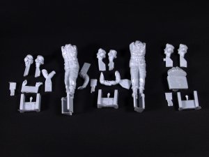 画像3: Valkyrie Miniature[VM35014]1/35 イギリス ドイツ駐留イギリス陸軍ライン軍団(BAOR)戦車兵セット 1960-1970年代(2体+バスト1体入) (3)