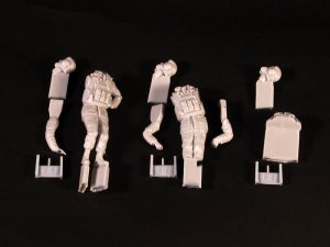 画像2: Valkyrie Miniature[VM35025]1/35 現用 ウクライナ陸軍戦車兵セット ドンバス戦争時(2体+バスト1体入) (2)