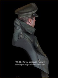 画像8: Young Miniatures[YM18104]1/10 WWI イギリス陸軍将校 突撃の笛が鳴る前に 胸像 (8)