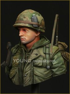 画像2: Young Miniatures[YM1817]1/10 ベトナム戦争 アメリカ海兵隊隊員 フエ1968 (2)