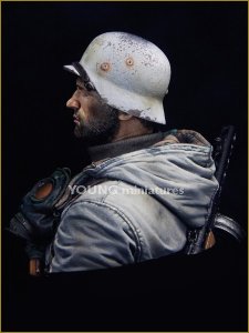 画像3: Young Miniatures[YM1849]1/10 WWIIドイツ陸軍 オートバイ兵 東部戦線 (3)