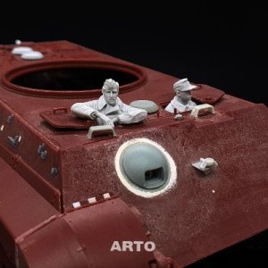 画像3: ARTOプロダクション[ARP35025]1/35 第501重戦車大隊 タイガーII無線手 & 操縦手 (半身像) (3)