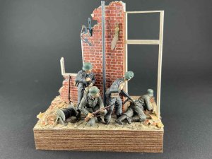 画像3: コバアニ模型工房[FS-080]1/35 ビネットA (3)