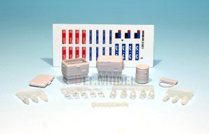 画像2: DEF.MODEL[DM35013]現用 クーラー&ペットボトルセット (2)