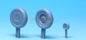 画像4: DEF.MODEL[DS32006]1/32 メッサーシュミット Me163B コメート 自重変形タイヤ 2（モンモデル用1/32） (4)