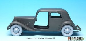 画像3: DEF.MODEL[DW30024]WW2 11CV スタッフカー 自重変形タイヤセット 1（タミヤ11CV用） (3)