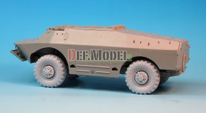 画像3: DEF.MODEL[DW35019]BRDM-2/3 LAV 自重変形タイヤ（ドラゴン用） (3)