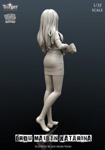 画像3: ナッツプラネット[T35027]1/35 ドローメイデンカタリナ 次の目標を定める乙女 (3)