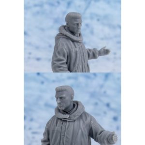 画像9: ディオラマグ・フィギュア[DF 001]1/35 現用 アメリカ フィッシュテールパーカーを着た兵士 ドア開放(ヘッド3個付) (9)