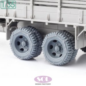 画像3: SOL MODEL[MM1035]1/35 WWII アメリカ 2 1/2トン6×6カーゴトラック用 チェーン付自重変形タイヤ(タミヤ用) (3)