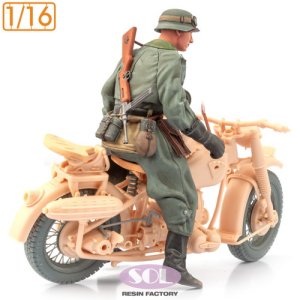 画像3: SOL MODEL[MM885]1/16 WWII ドイツ R75軍用オートバイに乗るオートバイ兵(フリーダムモデルキット用) (3)