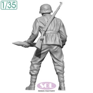 画像2: SOL MODEL[MM897]1/35 WWII ドイツ 対戦車砲兵 装填手2 (2)