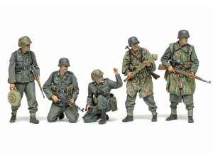 画像2: タミヤ[TAM35382] 1/35 ドイツ歩兵セット (大戦後期) (2)