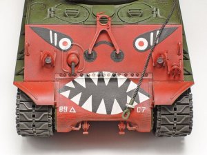 画像4: タミヤ[TAM35359]1/35 アメリカ戦車 M4A3E8 シャーマン イージーエイト (朝鮮戦争) (4)