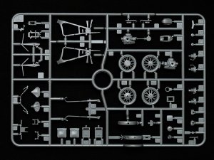 画像9: タミヤ[TAM35384]1/35 ドイツ軍用サイドカー KS600 (9)