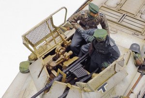 画像5: タミヤ[TAM37019] 1/35 ドイツ重装甲車Sd.Kfz.234/1（2cm砲搭載型） (5)