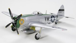画像2: タミヤ[TAM60770]1/72 P-47D サンダーボルト“バブルトップ” (2)
