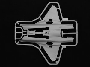 画像22: タミヤ[TAM60793]1/72 ロッキード マーチンF-35B ライトニングII (22)