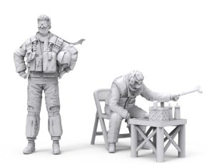 画像2: トリファクトリー[MF-52A]1/32 現用 「ホットショット」パイロット&ホットドッグクルーセット(2体入) (2)