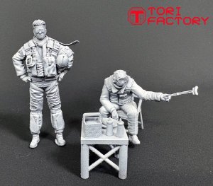 画像10: トリファクトリー[MF-52A]1/32 現用 「ホットショット」パイロット&ホットドッグクルーセット(2体入) (10)