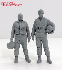 画像16: トリファクトリー[MF-24C]1/72 現用 イラン空軍パイロットセット (16)