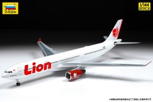 画像2: ズベズダ[ZV7044]1/144 エアバスA330-300 (2)