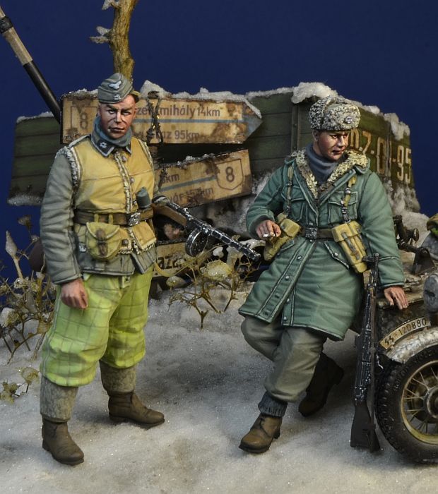 D-Day miniature studio［DD35183]1/35 WWII ドイツ武装親衛隊 冬季装備擲弾兵セット(2体入) ハンガリー1945冬
