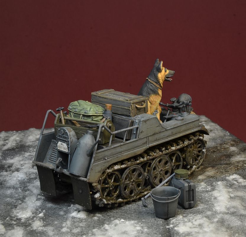 D-Day miniature studio［DD35197]1/35 WWII ドイツ空軍ケッテンクラート用アクセサリーセット(番犬付) - M.S  Models Web Shop