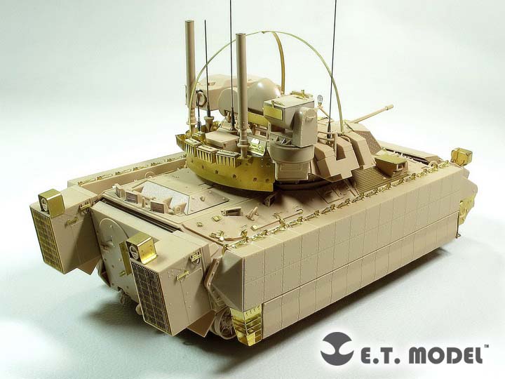 E.T.MODEL[E米 M2A3 ブラッドレー w/BUSK III 歩兵戦闘車   M.S