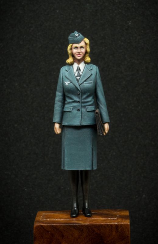 Passion Models P35f012 1 35 Ww2ドイツ空軍女性通信補助員 M S Models Web Shop