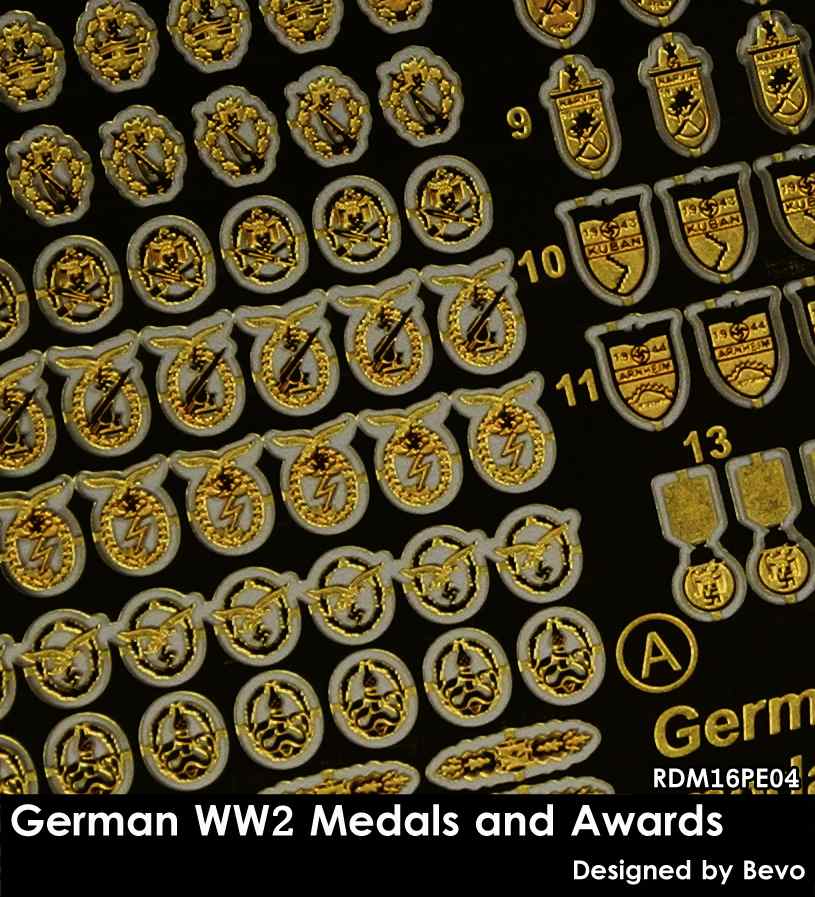 Rado Miniatures[RDM16PE04]1/16 WWII 独 ドイツ軍表彰メダルおよび勲章セット